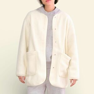 Everlane Cream Teddy Liner